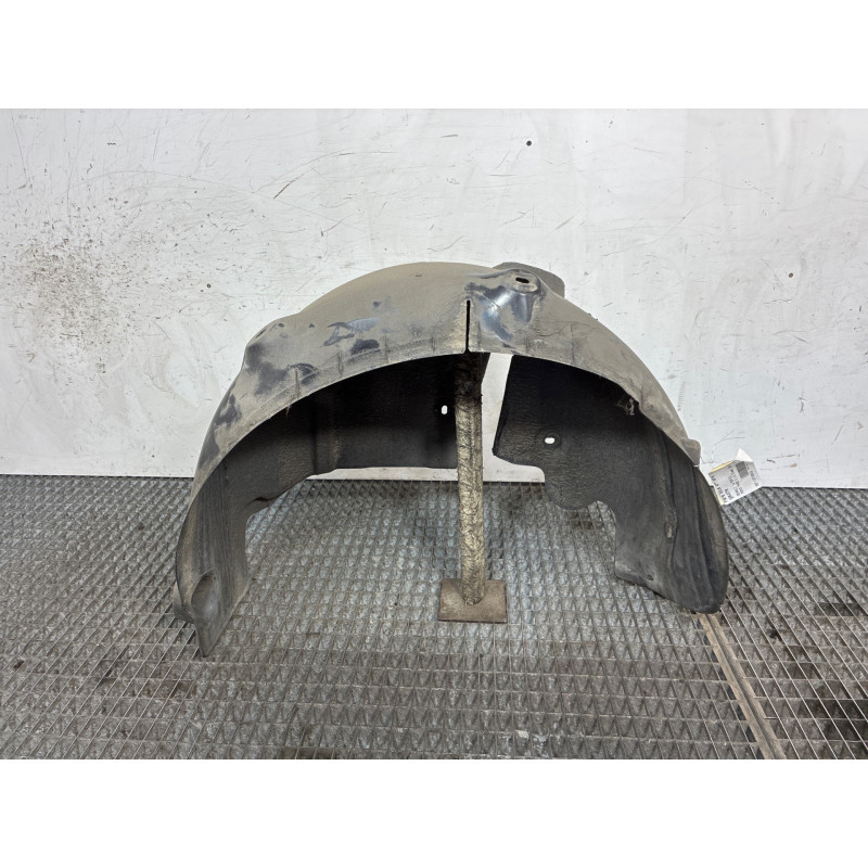 Pare boue arriere gauche RENAULT MODUS Photo n°2