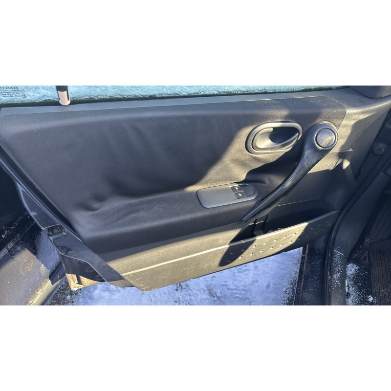 Compresseur clim RENAULT MEGANE 2 Photo n°16