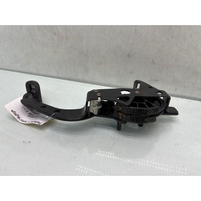 Pedale d'embrayage RENAULT CLIO 2 CAMPUS Photo n°3