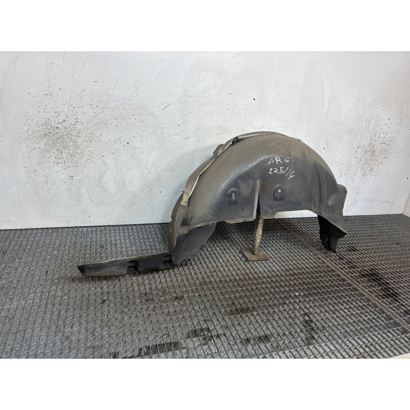 Pare boue arriere gauche RENAULT MEGANE 3 Photo n°3