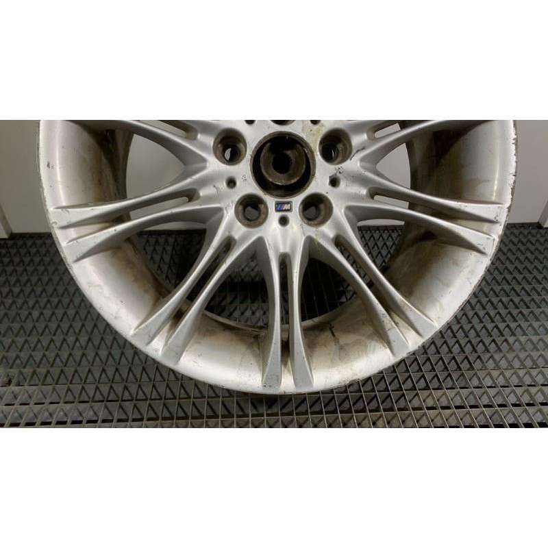Jante BMW SERIE 3 E90 Photo n°3