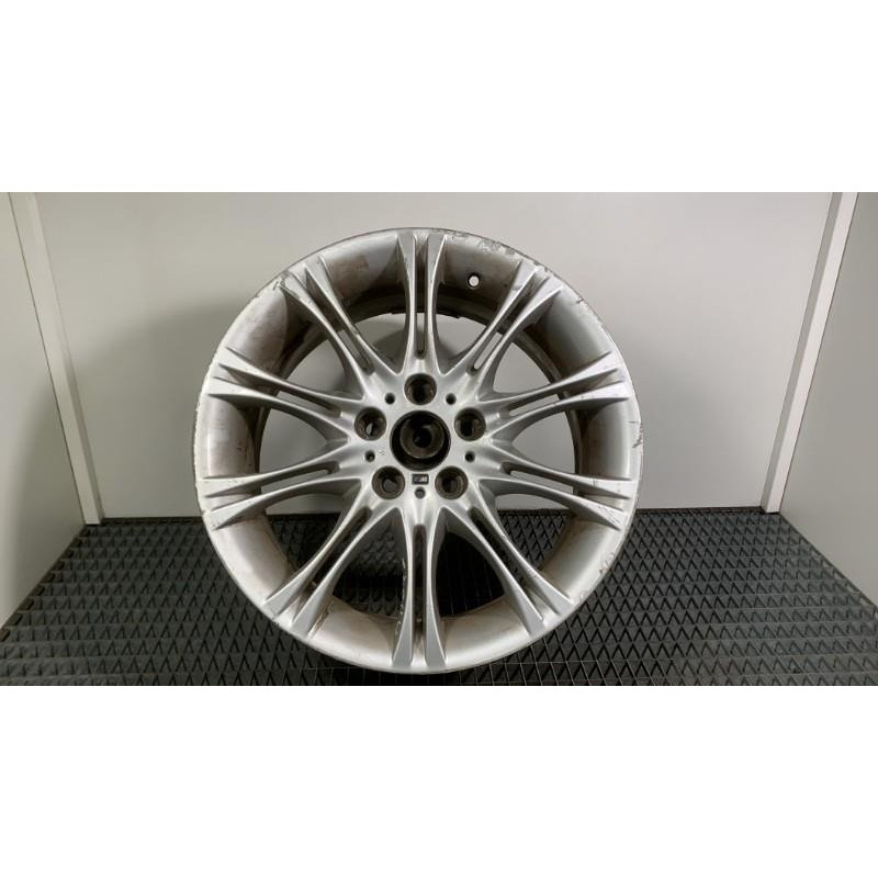 Jante BMW SERIE 3 E90 Photo n°1
