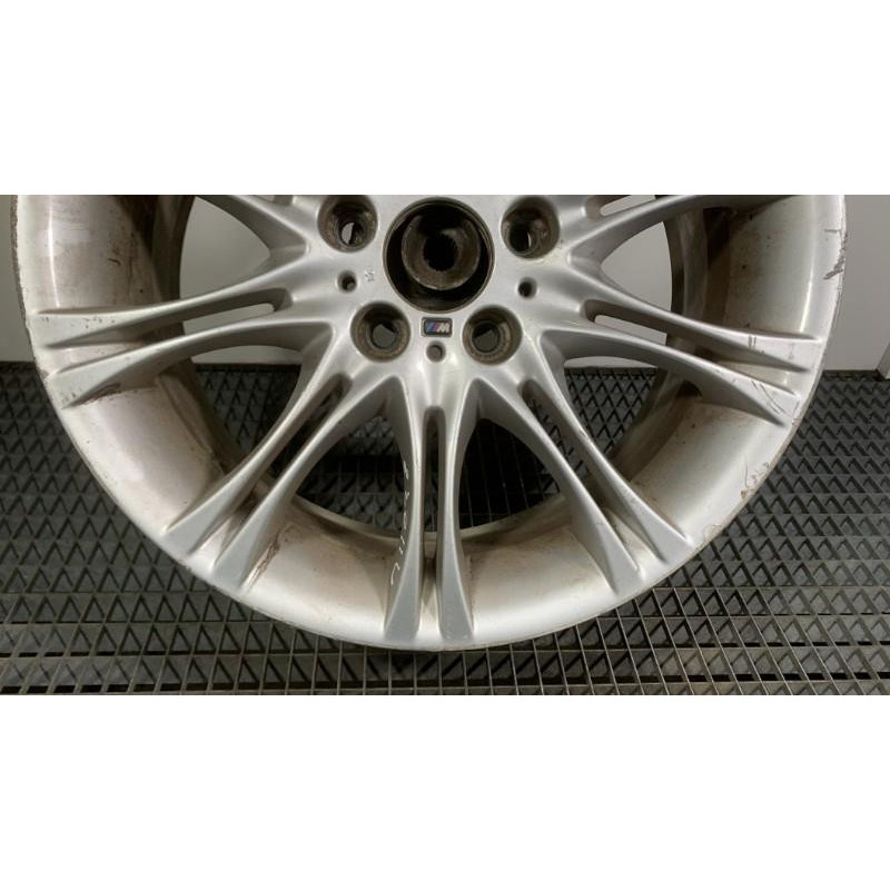 Jante BMW SERIE 3 E90 Photo n°3