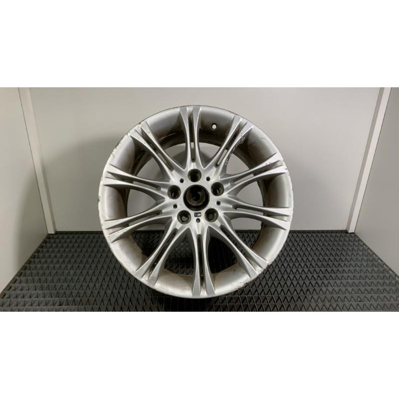 Jante BMW SERIE 3 E90 Photo n°3
