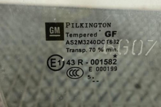 Vitre avant droit OPEL ZAFIRA B