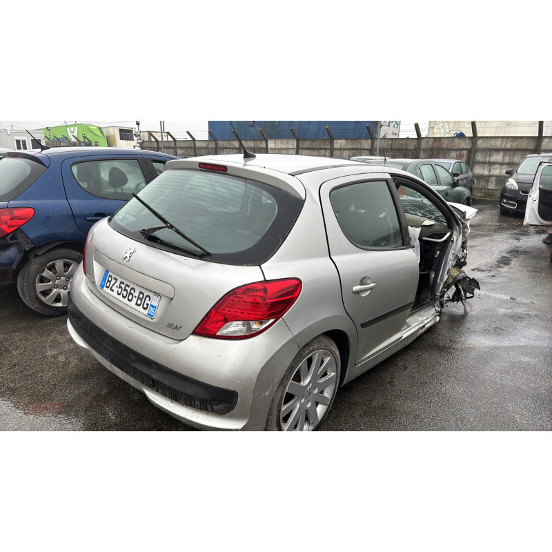Poignee porte avant gauche PEUGEOT 207 Photo n°8