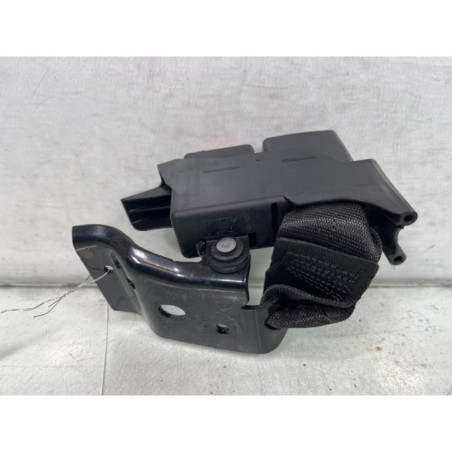 Attache ceinture arriere gauche RENAULT CLIO 3 Photo n°1