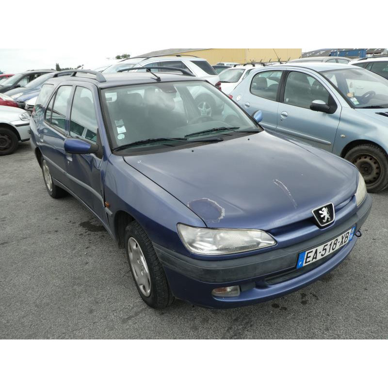 Ceinture arriere droit PEUGEOT 306 Photo n°4