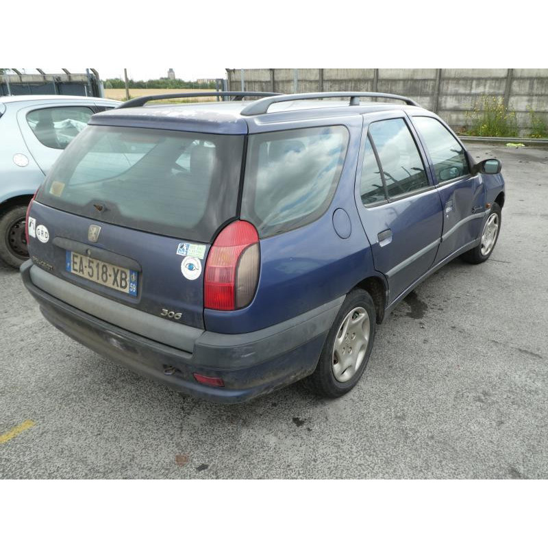 Ceinture arriere droit PEUGEOT 306 Photo n°5