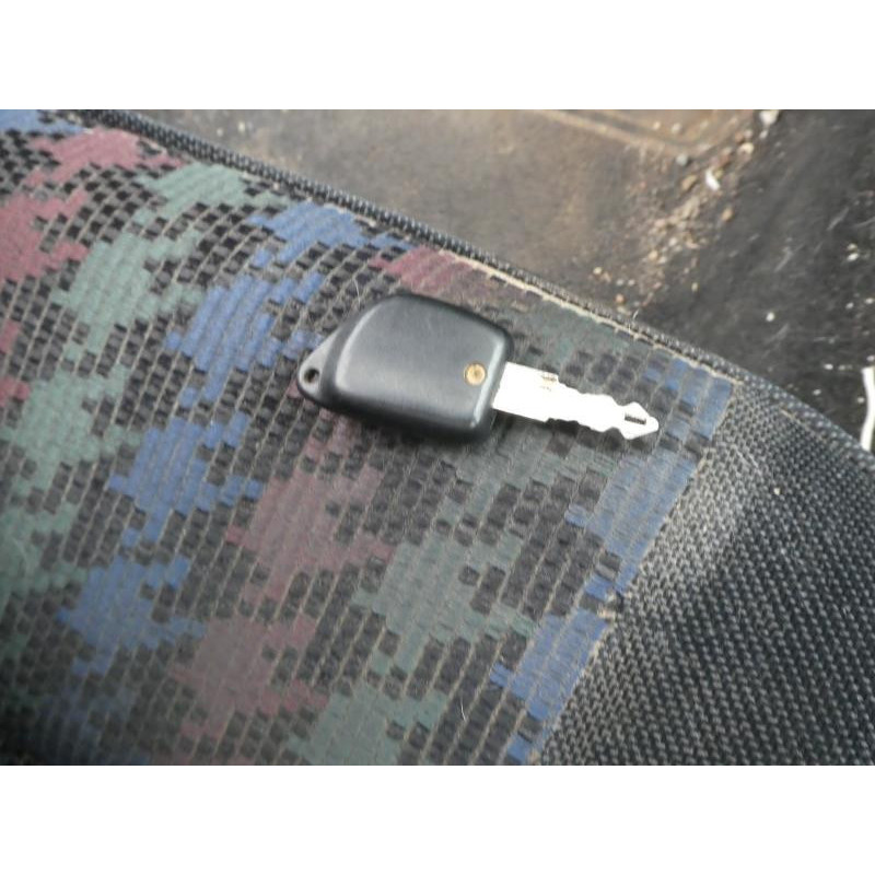 Ceinture arriere droit PEUGEOT 306 Photo n°8