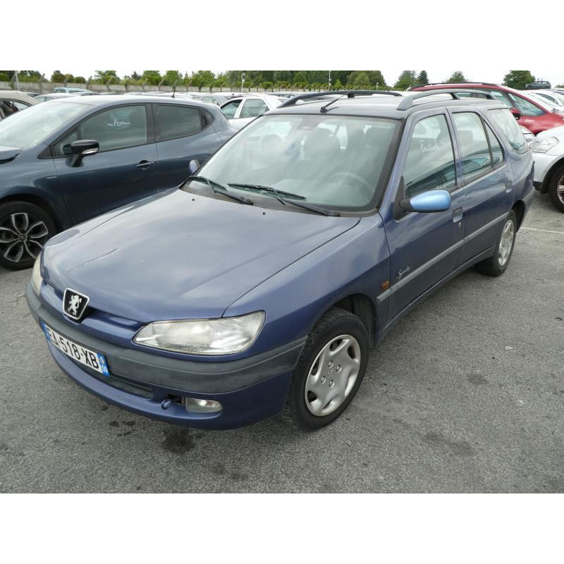 Ceinture arriere droit PEUGEOT 306 Photo n°9