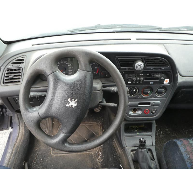 Ceinture arriere droit PEUGEOT 306 Photo n°12