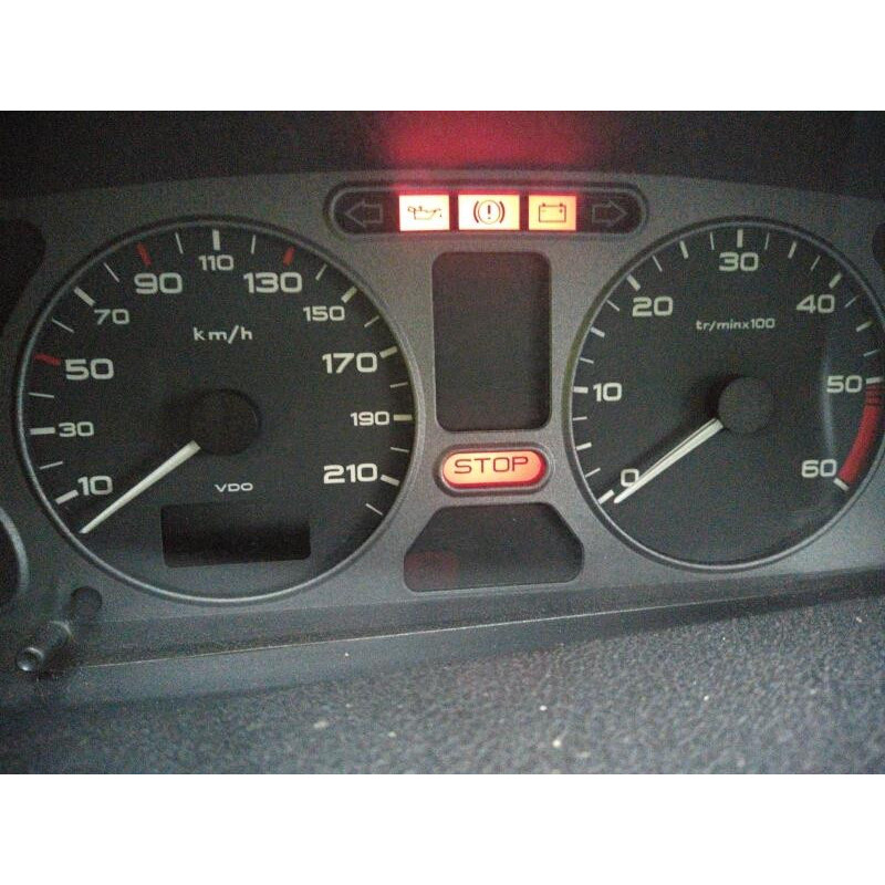 Ceinture arriere droit PEUGEOT 306 Photo n°11