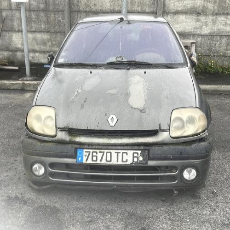 Bras essuie glace avant gauche RENAULT CLIO 2 Photo n°5