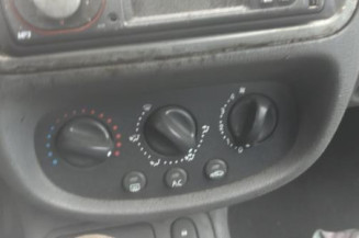 Bras essuie glace avant gauche RENAULT CLIO 2