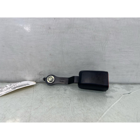 Attache ceinture arriere droit SUZUKI JIMNY 1 Photo n°1