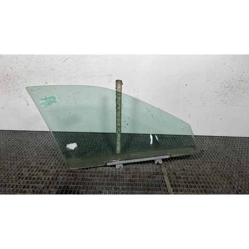 Vitre avant gauche RENAULT LAGUNA 1 Photo n°4