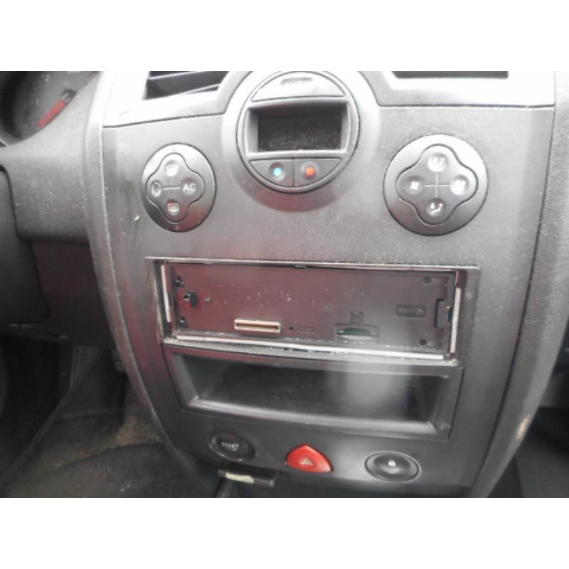 Etrier avant gauche (freinage) RENAULT MEGANE 2 Photo n°6