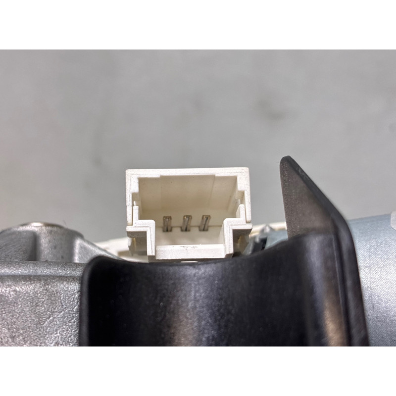 Moteur essuie glace arriere PEUGEOT 3008 1 Photo n°4