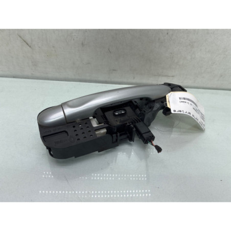 Poignee porte arriere droit RENAULT SCENIC 3 Photo n°1