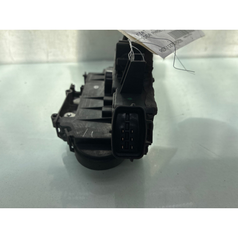 Serrure arriere droit FIAT IDEA Photo n°1