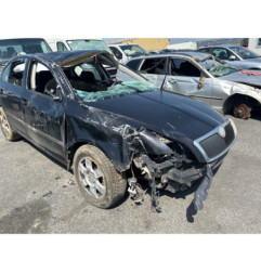 Serrure avant gauche SKODA OCTAVIA 2