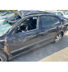 Serrure avant gauche SKODA OCTAVIA 2