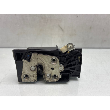 Serrure avant droit DACIA SANDERO 2