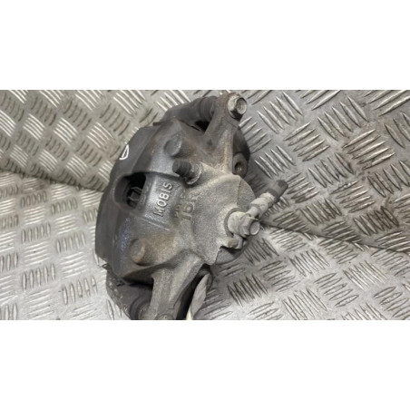 Etrier avant droit (freinage) KIA CEE-D 3