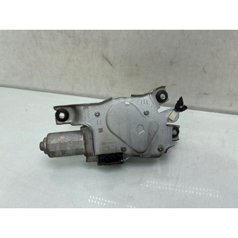 Moteur essuie glace arriere BMW X1 U11 Photo n°3