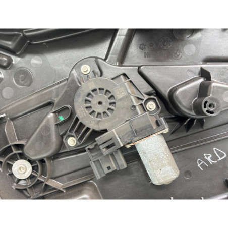 Leve vitre electrique arriere droit BMW X1 U11