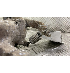 Etrier arriere droit (freinage) TOYOTA AVENSIS 3