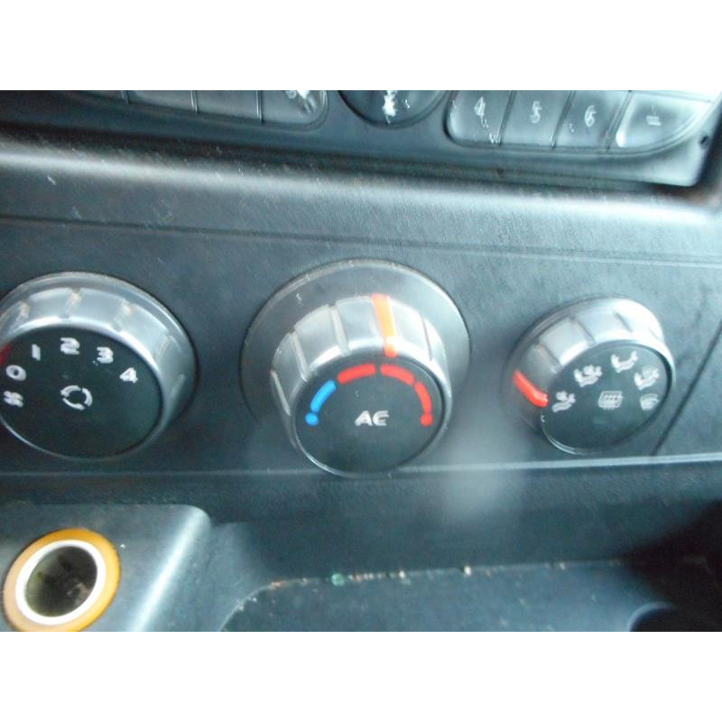Etrier avant droit (freinage) RENAULT MASTER 3 Photo n°8