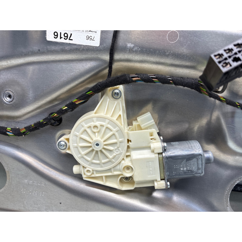 Leve vitre electrique avant gauche MERCEDES CLASSE E 212 Photo n°3