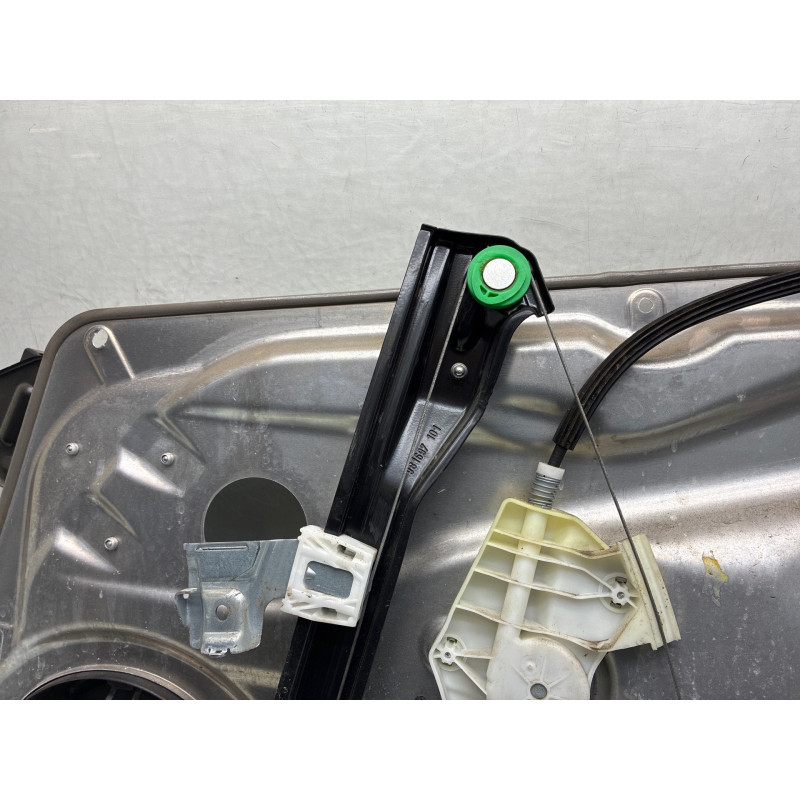 Leve vitre electrique avant gauche MERCEDES CLASSE E 212 Photo n°6