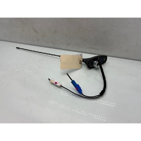 Antenne PEUGEOT 2008 1