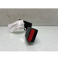Attache ceinture arriere gauche PEUGEOT 2008 1