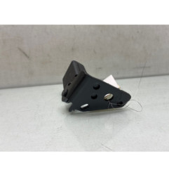 Attache ceinture arriere gauche PEUGEOT 2008 1