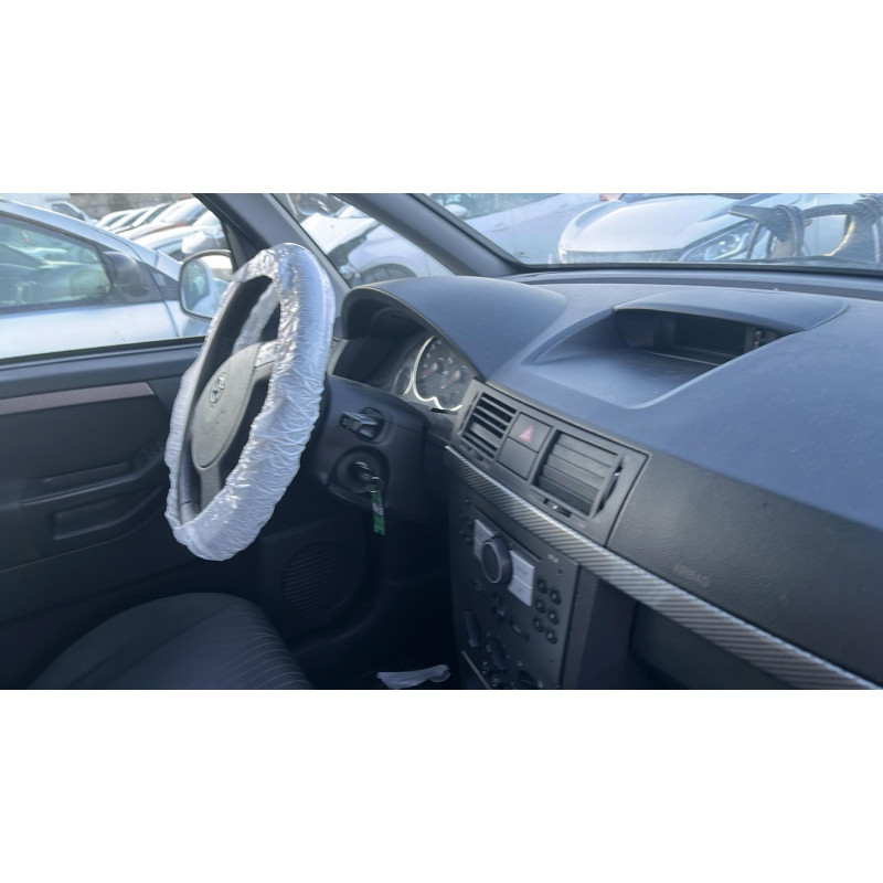 Feu arriere principal gauche (feux) OPEL MERIVA A Photo n°20