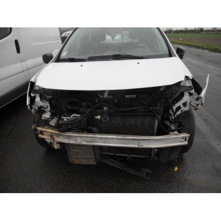 Etrier avant gauche (freinage) RENAULT CLIO 3