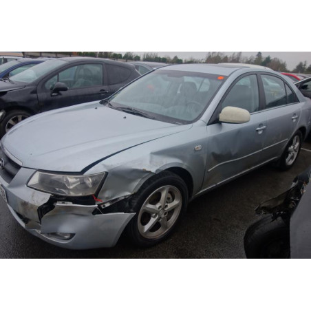 Etrier avant droit (freinage) HYUNDAI SONATA 5 Photo n°1