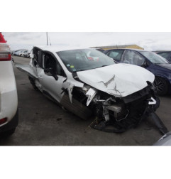 Vitre arriere gauche RENAULT CLIO 4