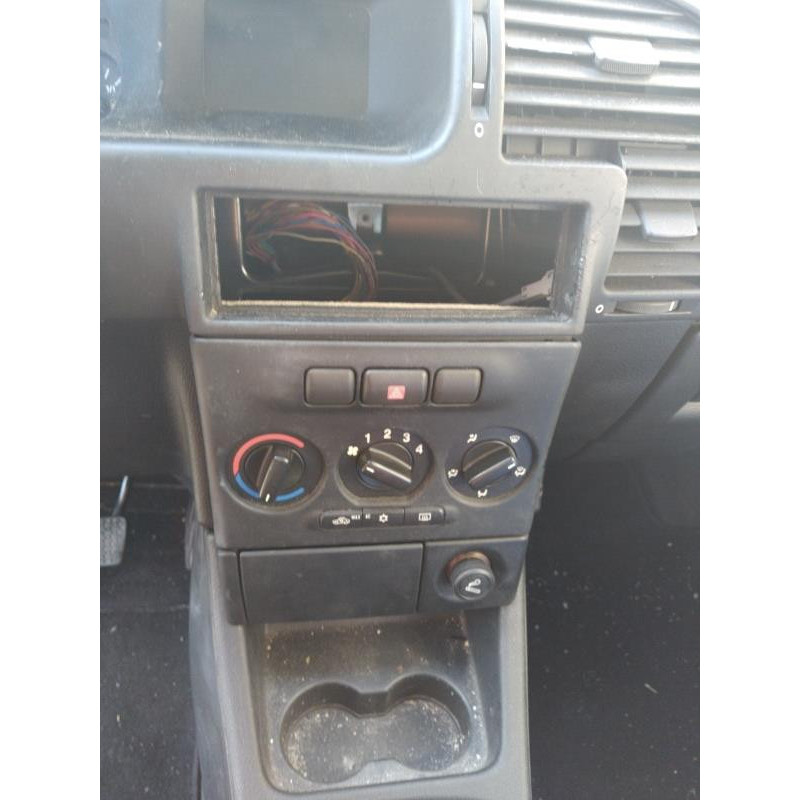 Custode avant droit OPEL ZAFIRA A Photo n°10
