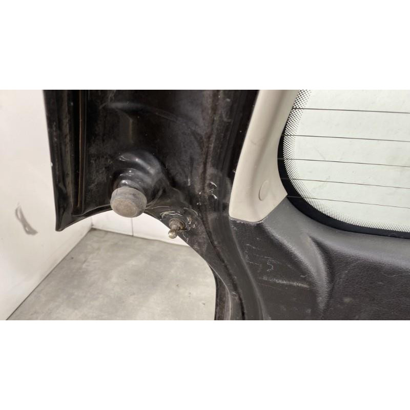 Malle/Hayon arriere OPEL ZAFIRA A Photo n°8