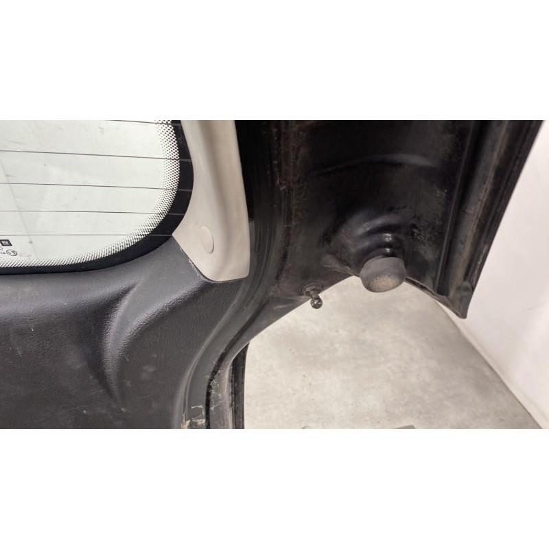Malle/Hayon arriere OPEL ZAFIRA A Photo n°13