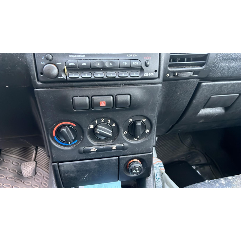 Malle/Hayon arriere OPEL ZAFIRA A Photo n°15
