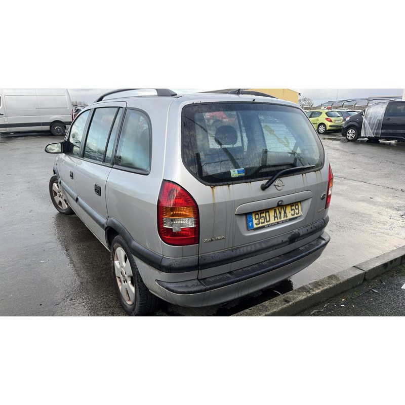Vitre avant gauche OPEL ZAFIRA A Photo n°17