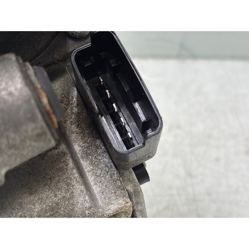 Moteur essuie glace avant gauche PEUGEOT RCZ Photo n°5
