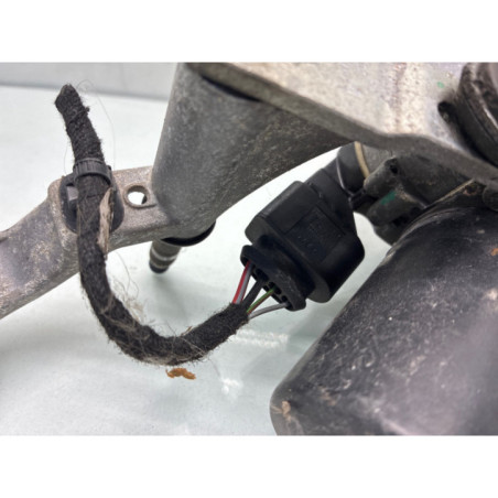Moteur essuie glace avant droit OPEL ZAFIRA TOURER C Photo n°1