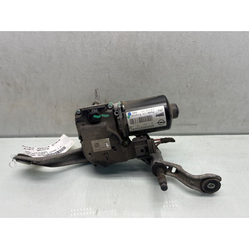 Moteur essuie glace avant gauche OPEL ZAFIRA TOURER C Photo n°1